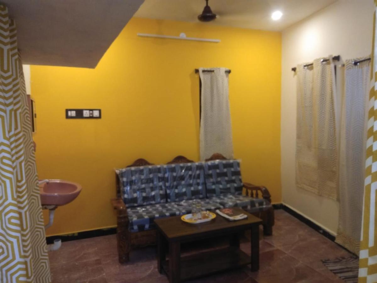 Nks Homestay Pondicherry Exterior photo